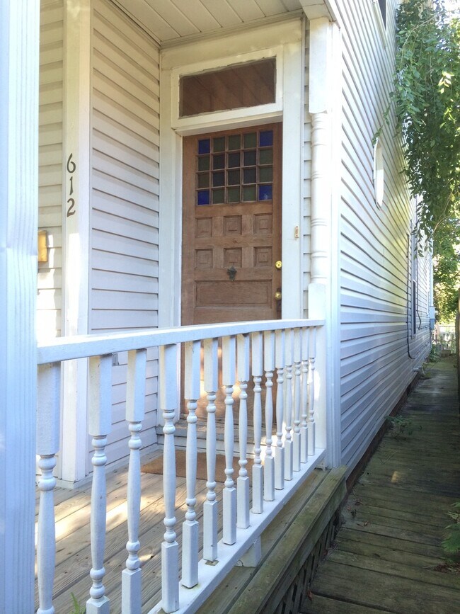 Foto del edificio - 612-616 South 10th Street