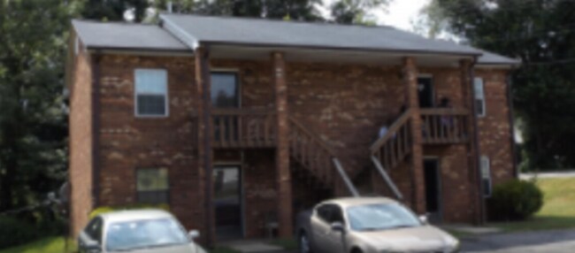 Foto del edificio - 3990 Bradford Ct