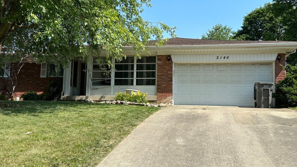 2146 Lawrence Ave, Indianapolis, IN 46227 House Rental in