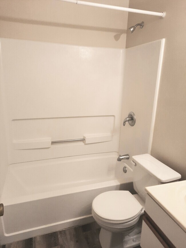 Apartamento de 1 dormitorio. Baño. - Saracen Courts