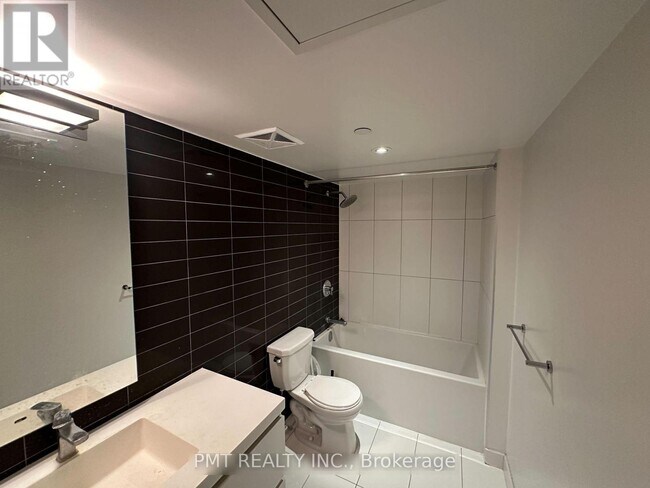 Photo du bâtiment - 85 Queens Wharf Rd
