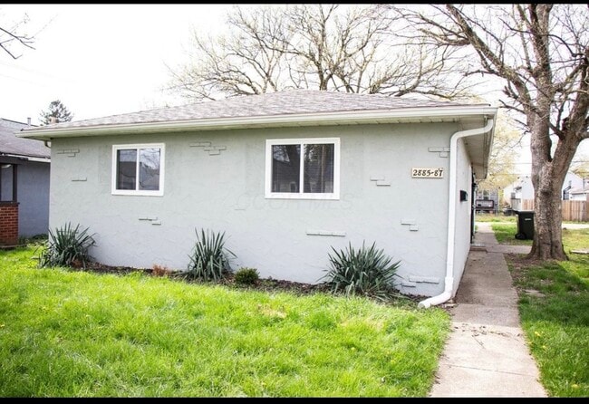 Building Photo - 2887 Atwood Ter