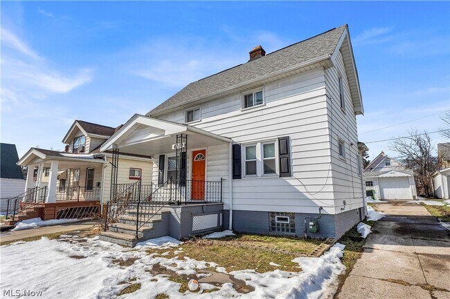 Foto del edificio - 4710 Birchwood Rd