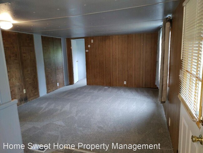 Building Photo - 3 br, 1 bath House - 763 Edgewood Ave NE -...