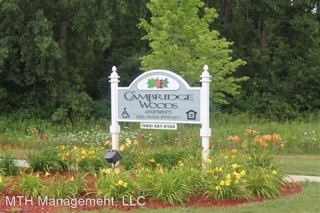 Foto del edificio - 203 Hidden Oaks Dr
