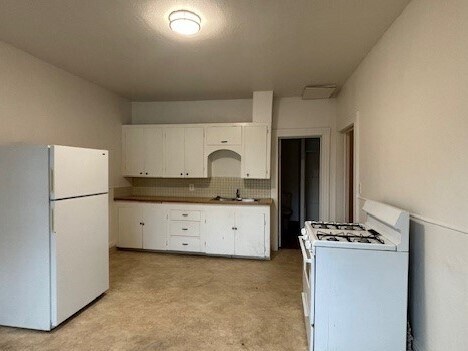 Foto del edificio - 1328 W Dean Ave