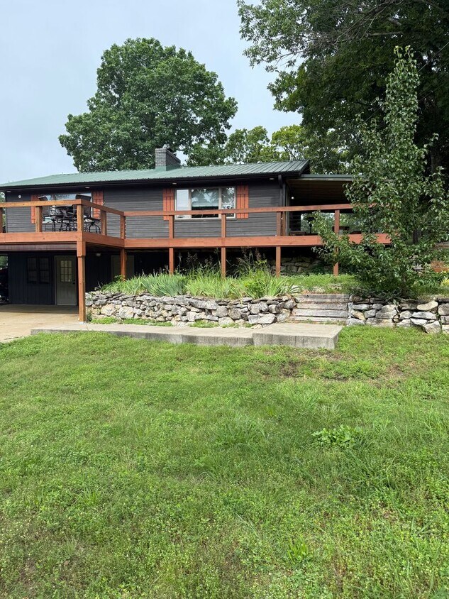 Foto principal - SPECTACULAR LAKEVIEW