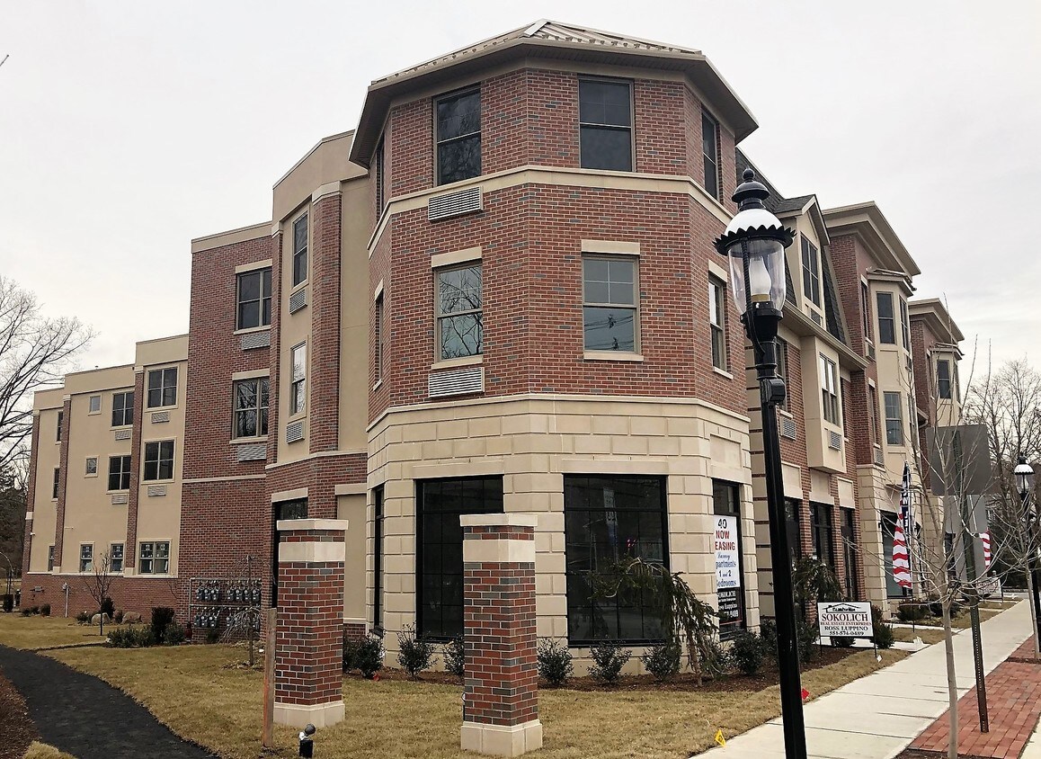 40 Park Ave, Park Ridge, NJ 07656 Apartments Park Ridge, NJ