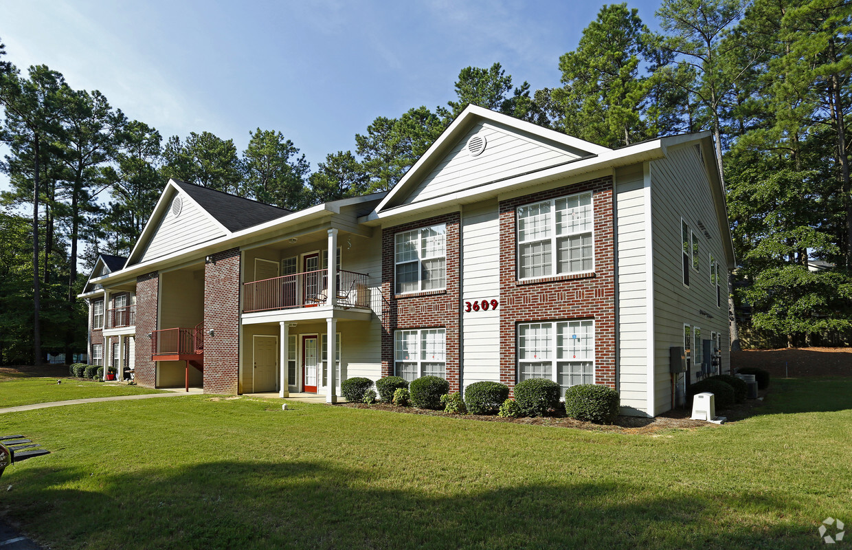 Primary Photo - Karen Lake Apartments