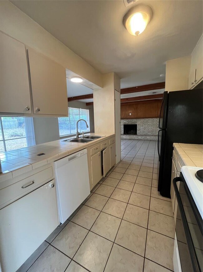 Foto del edificio - 1002 Hillyer St