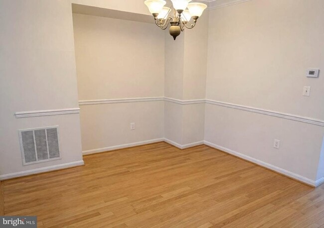 Building Photo - 41859 Cinnabar Square