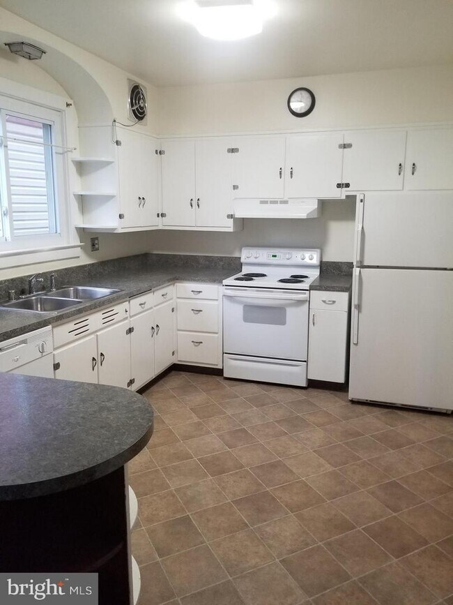 Foto del edificio - 5412 Arcadia Ave