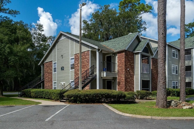 Exterior - The Polos