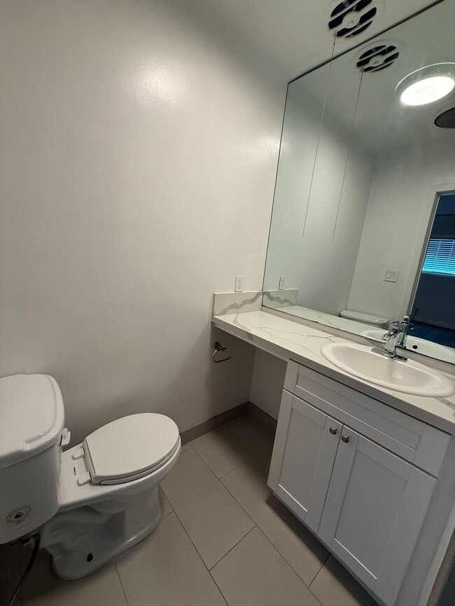 Interior Photo - Live The  Beverly Hills Lifestyle Today