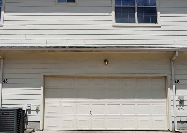 Foto del edificio - 2865 Westhollow Dr