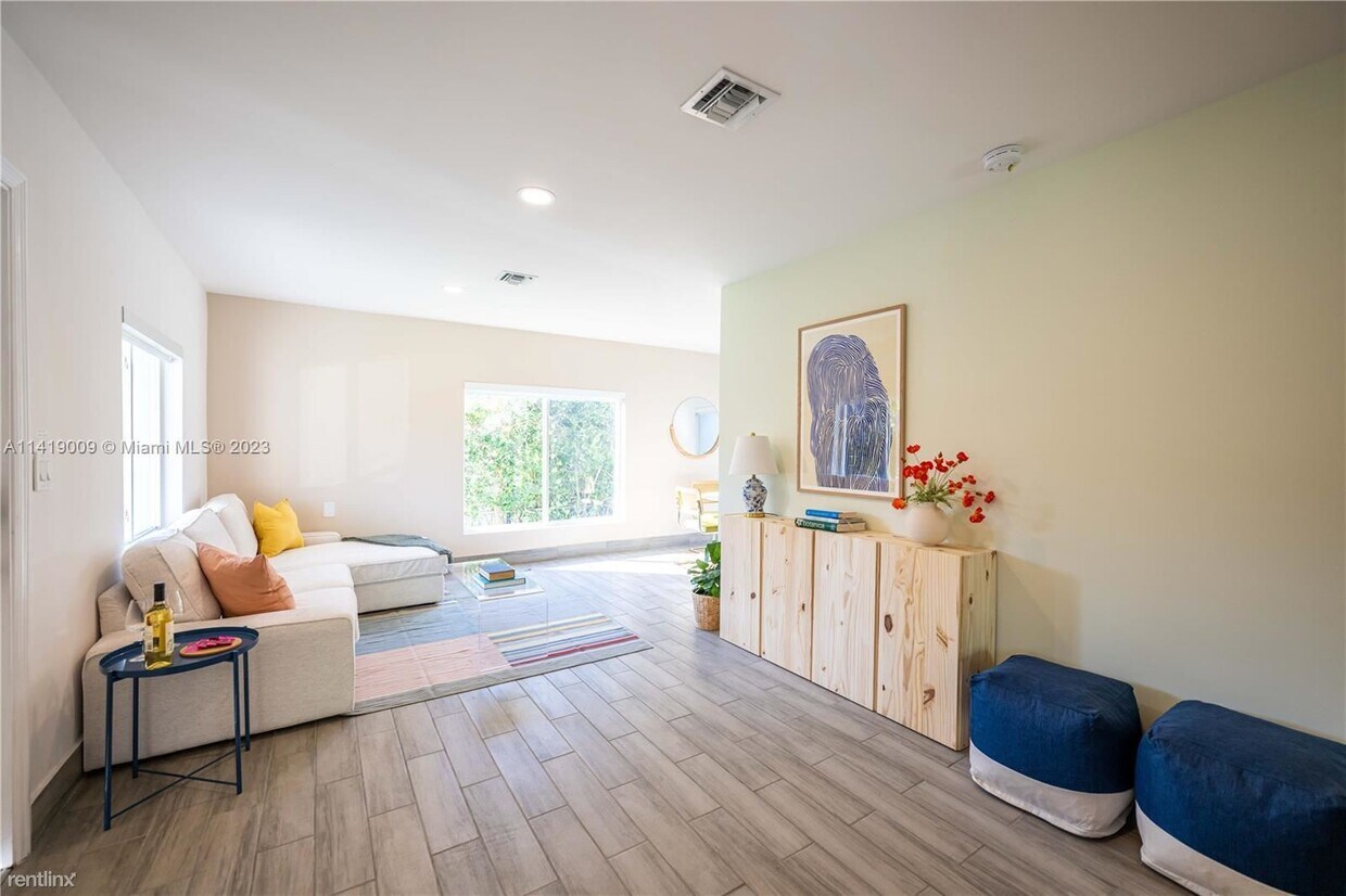Primary Photo - 2 br, 1 bath House - 671 NW 50th St
