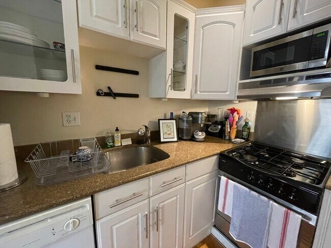 Foto del edificio - 145 Arlington St