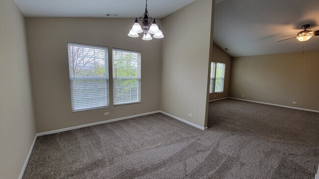Building Photo - 1466 Orchid St