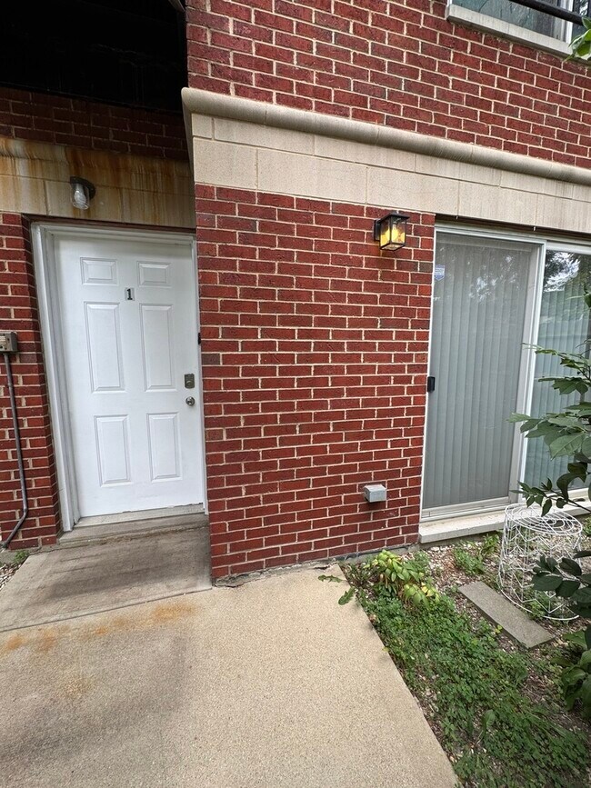 Foto del edificio - 903 N Richmond St