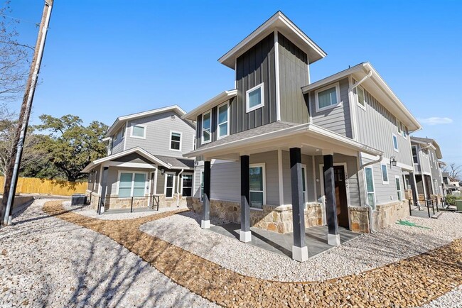 Foto del edificio - 1706 Cedar Bend Dr