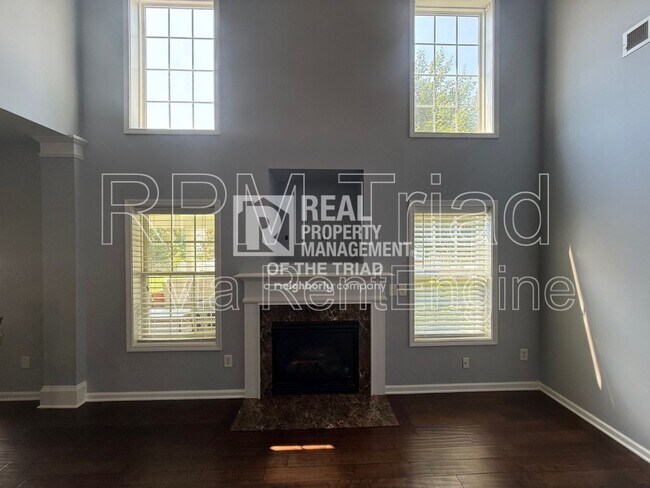 Building Photo - 1538 Castle Way