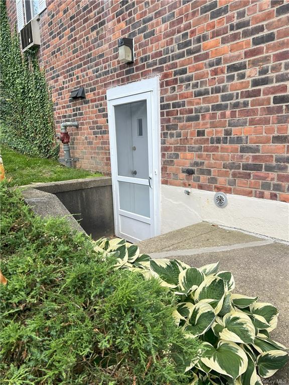 14 Grant St Unit C, Tuckahoe, NY 10707 Room for Rent in Tuckahoe, NY