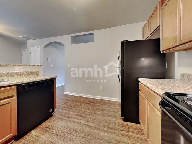 Foto del edificio - 6227 Thompson Brook Lane