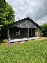 Building Photo - 823 Haynes St