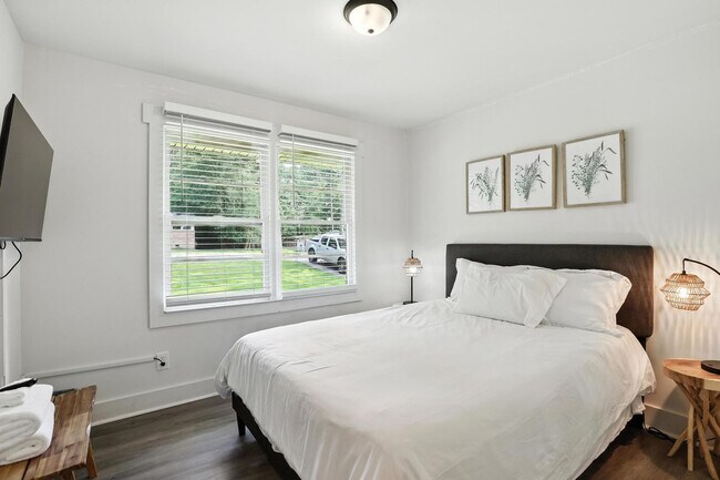 Foto del edificio - 175 Sherwood Dr