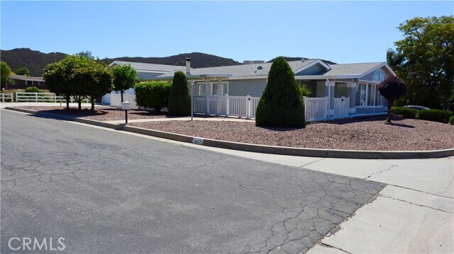 Foto del edificio - 34475 Wheelbarrow Ln