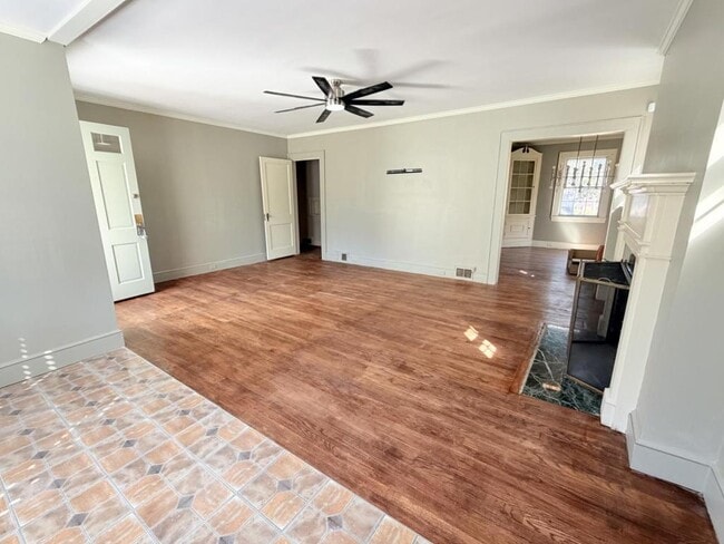 Building Photo - 22 Vance Cir