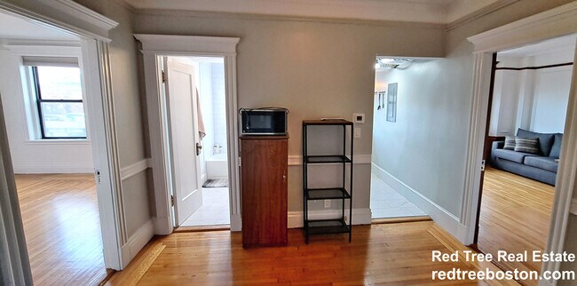 Foto del edificio - 464 Commonwealth Ave