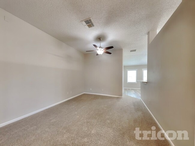 Building Photo - 9 Riddle Pl