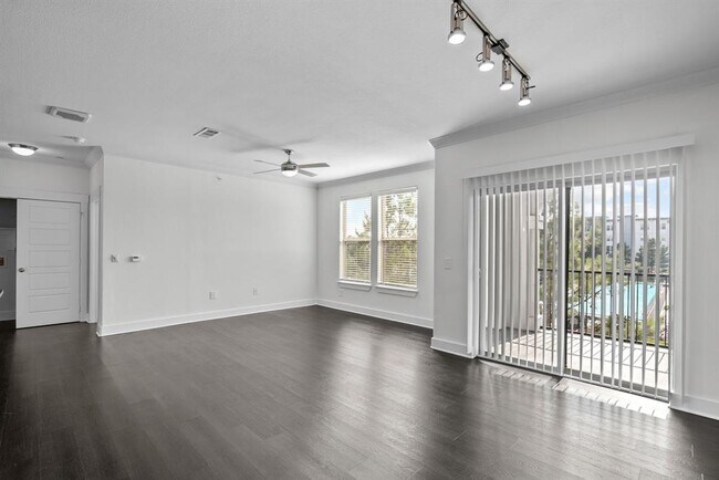 Foto del edificio - 366 FM 1488