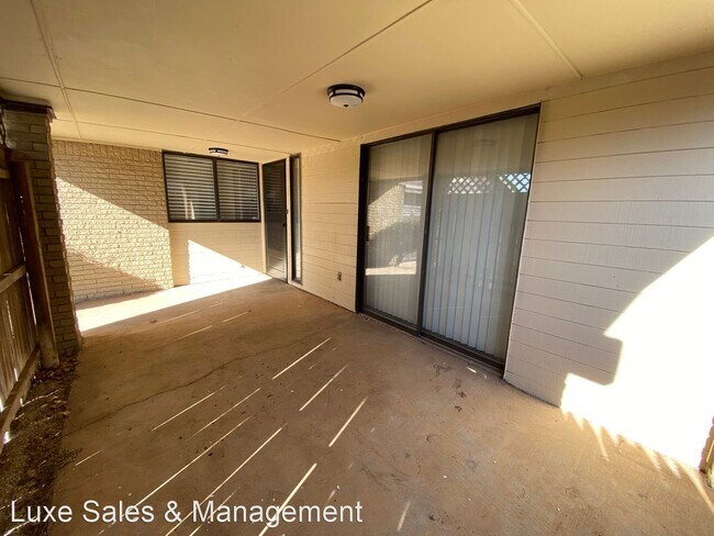 Building Photo - 2 br, 2 bath House - 8029 NW 104th St