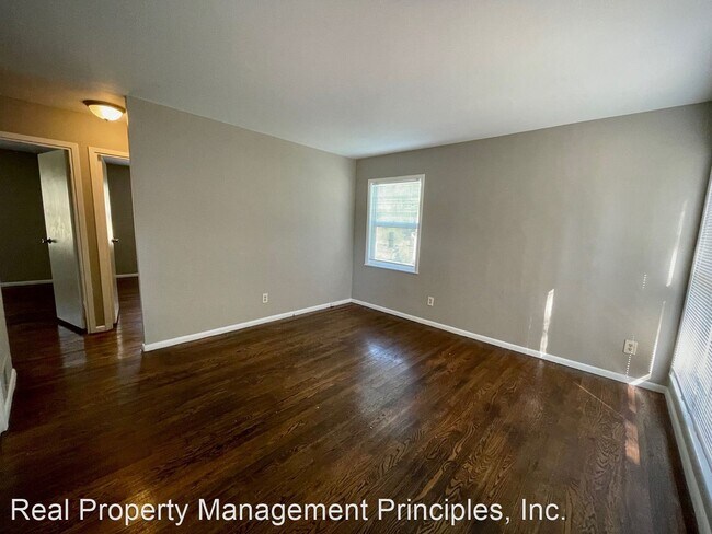 Building Photo - 3 br, 2 bath House - 16002 E Elm St