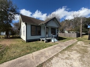 Building Photo - 3450 Brandon Ave