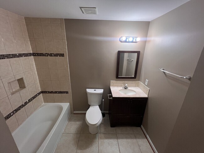 Foto del edificio - 8871 Dunstable Loop