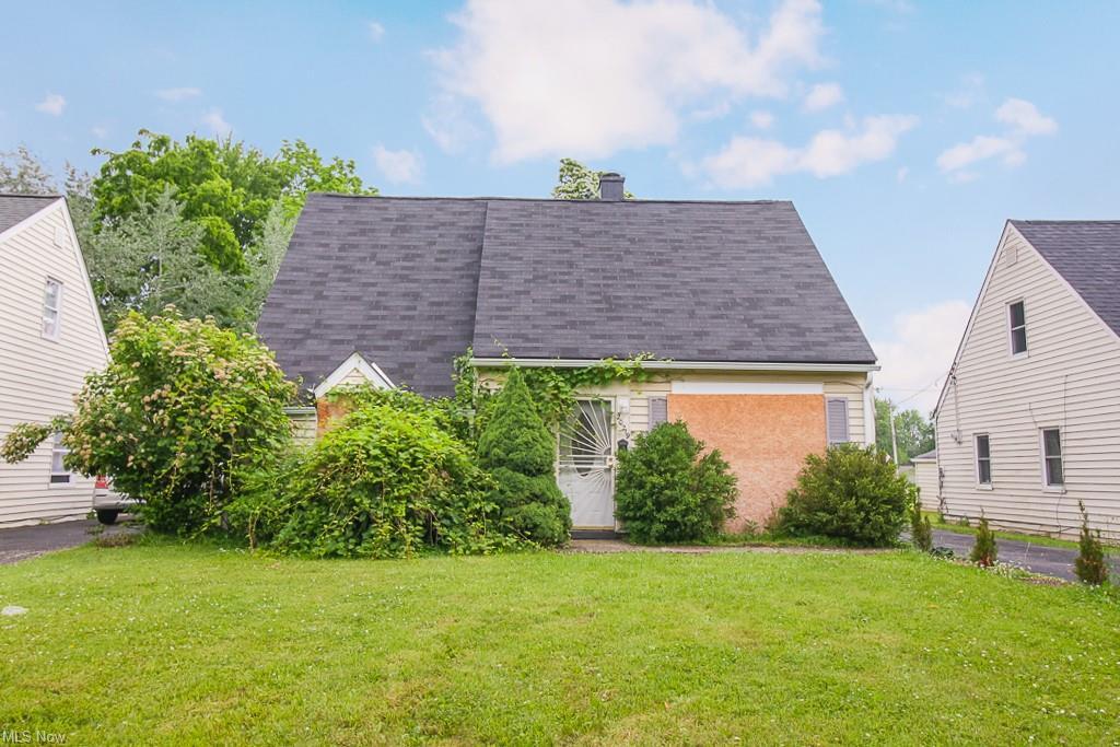 20219 Longbrook Rd, Warrensville Heights, OH 44128 House Rental in