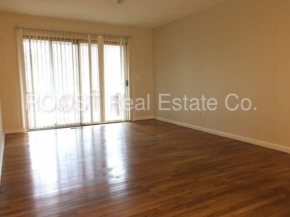 Foto del edificio - 5908 Verdi Dr
