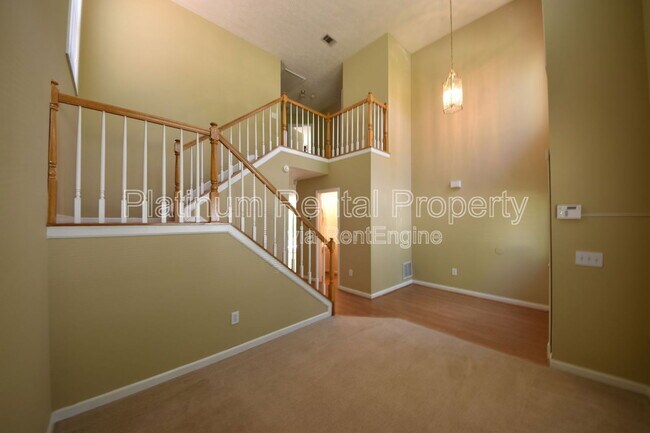 Foto del edificio - 950 Hillary Ln