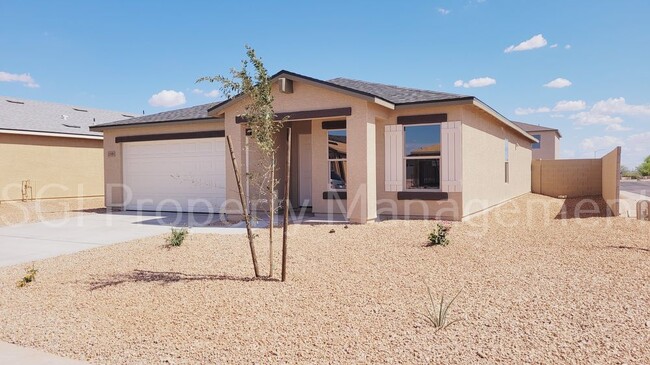 BEAUTIFUL 4 BEDROOM HOME!! - 4