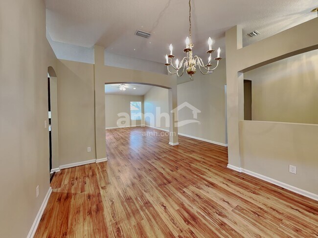 Foto del edificio - 3888 Falcon Crest Dr
