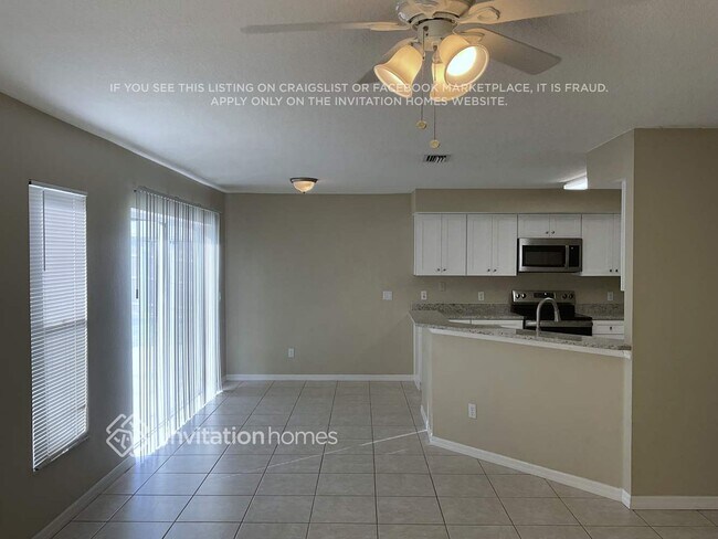 Foto del edificio - 1215 Lake Shore Ranch Dr