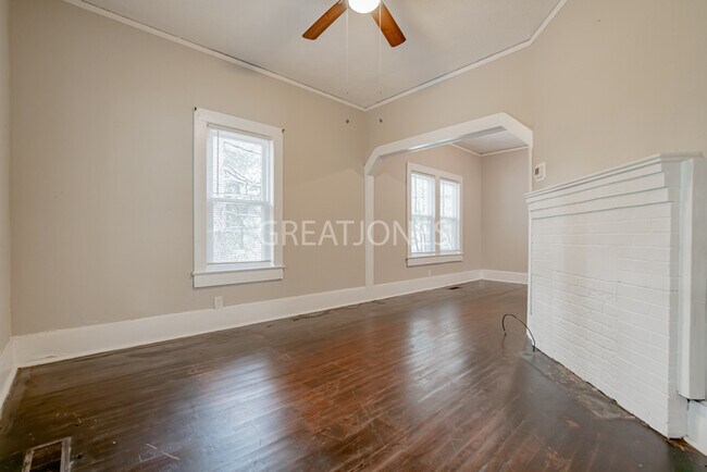 Building Photo - Charming 3 Bedroom in Statesville!