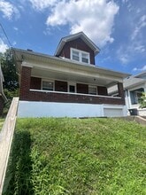 Building Photo - 234 S 39th St