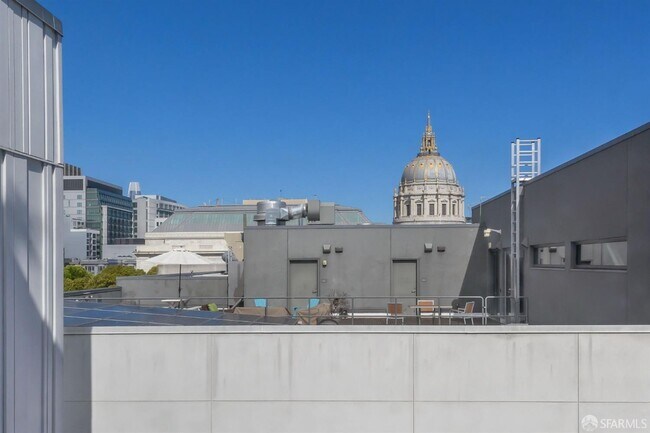 Foto del edificio - 388 Fulton St