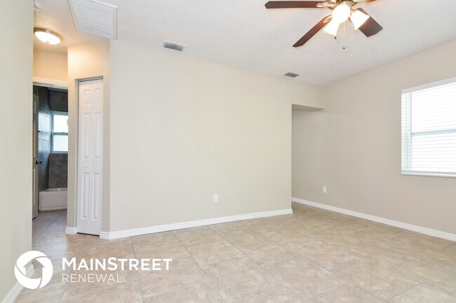 Foto del edificio - 3409 W Paxton Ave