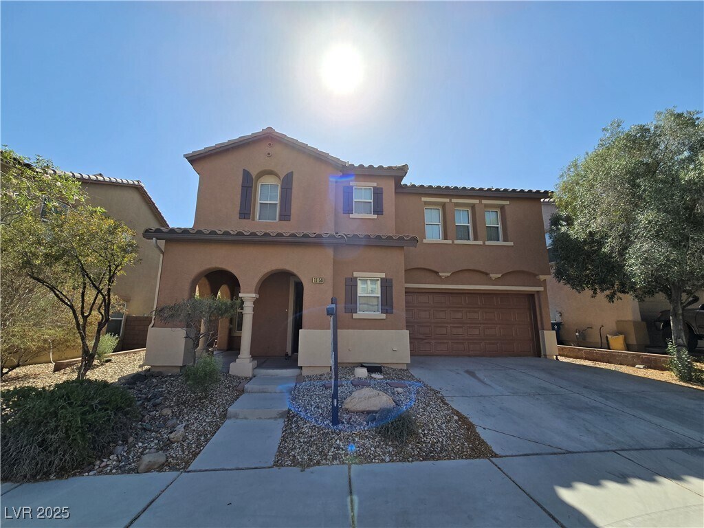Foto principal - 11150 Ranch Valley St