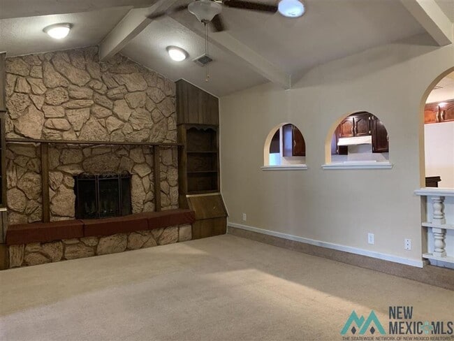 Foto del edificio - Beautiful 4 bedroom, 2 bath home for rent